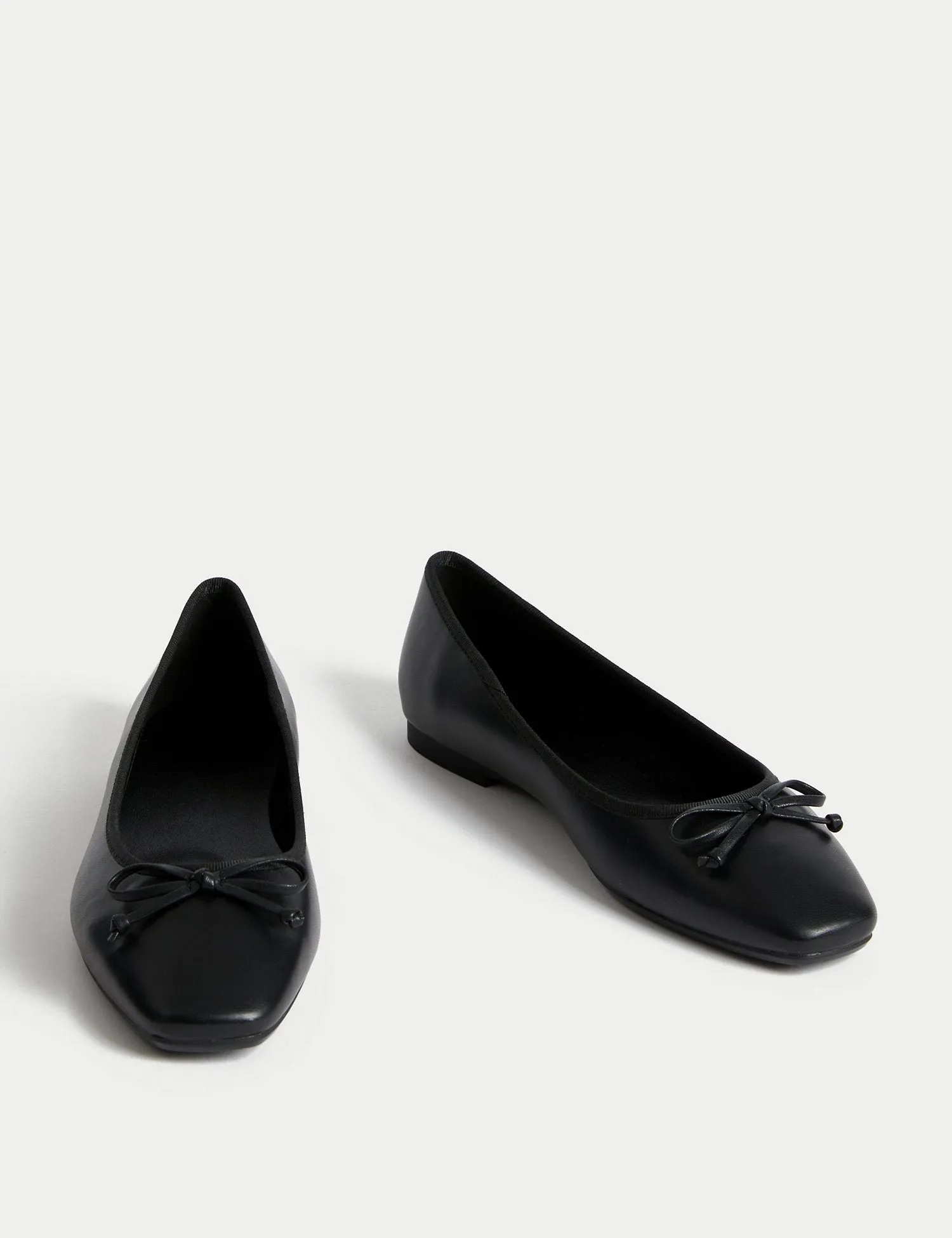 Bow Flat Ballet Pumps