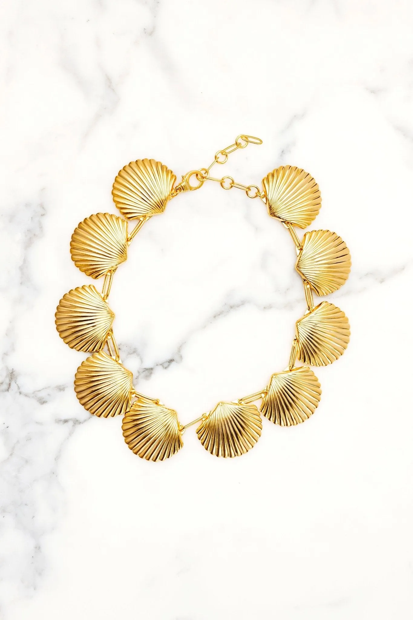 Clamalia Necklace