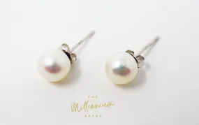 Natural Freshwater Pearl Stud Earrings, Wedding Earrings, Bride Stud Earrings, Dainty Earrings, Pearl stud earrings