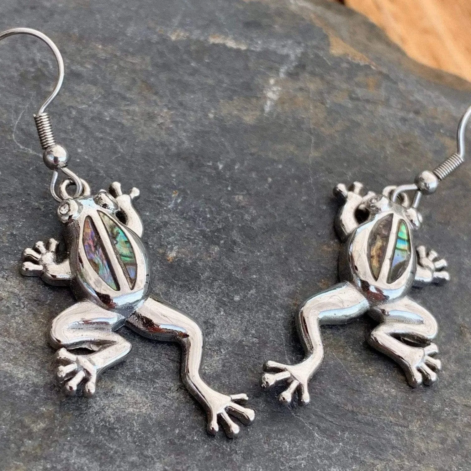 Sea Shell - Frog Earrings - SK2566E