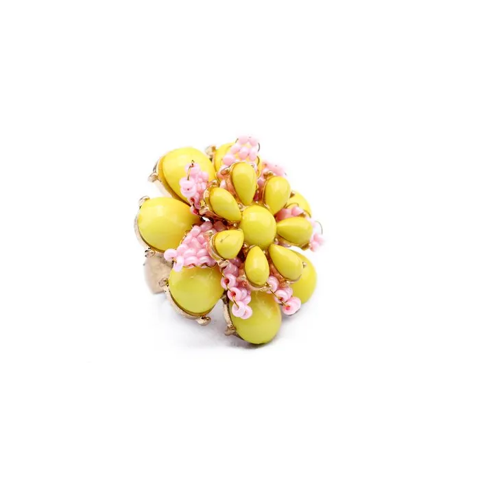 Super Stylish Acrylic Resin Floral Rings - 3 Colors