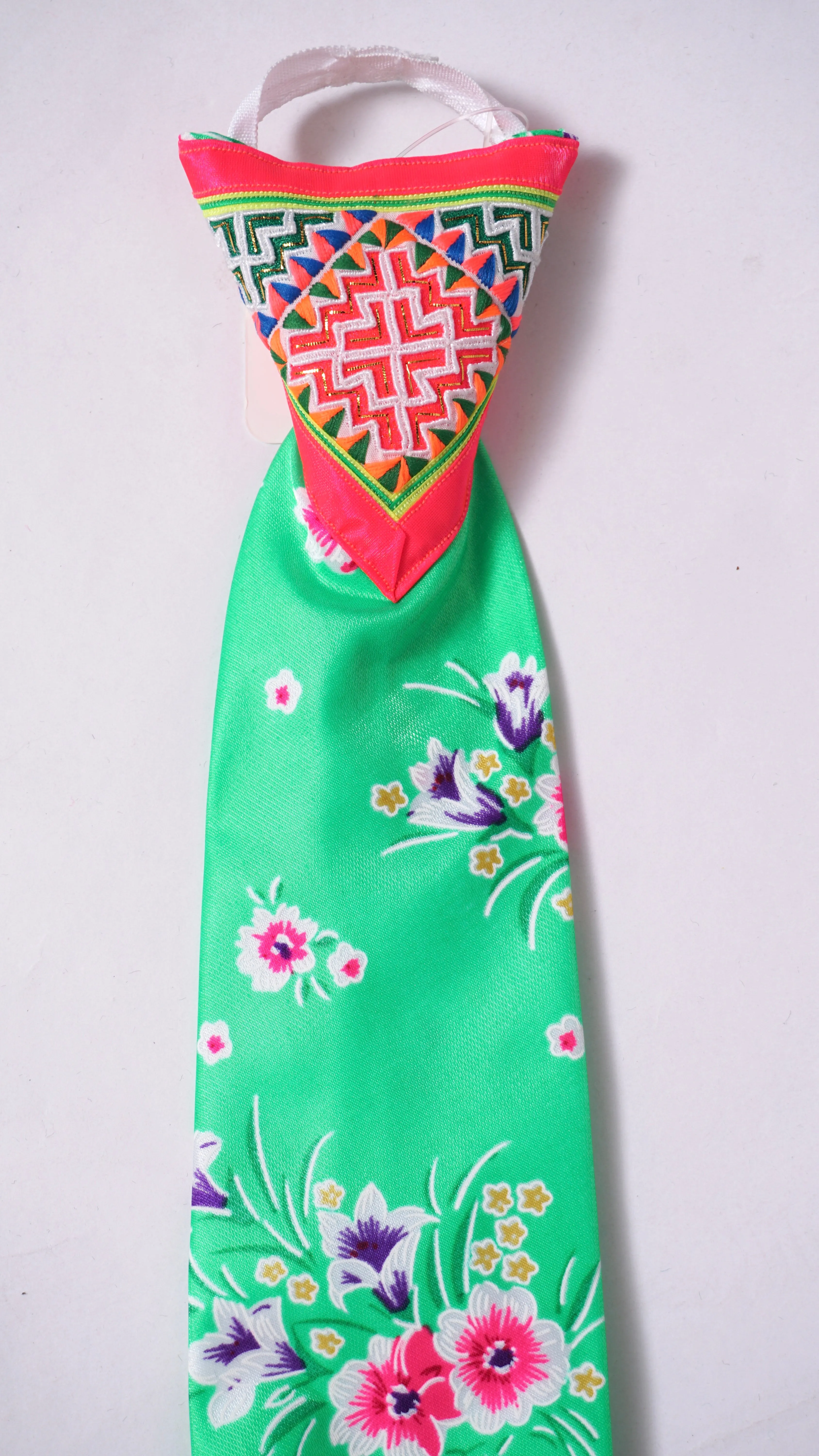 Women Green Tie